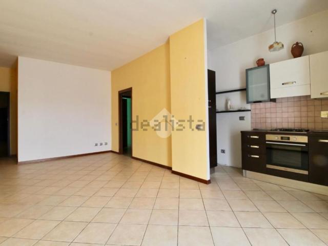 Appartamento in vendita a Re, Reggio Emilia