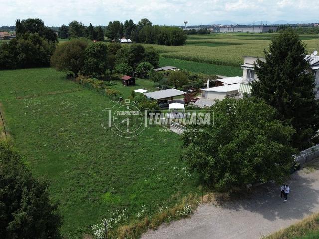 Appartamento in vendita a Lazzate, Lombardia