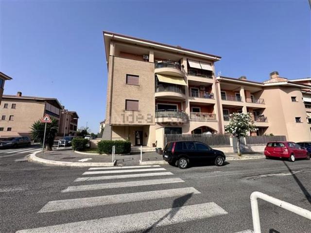 Appartamento in vendita a Granaretto, Roma Capitale