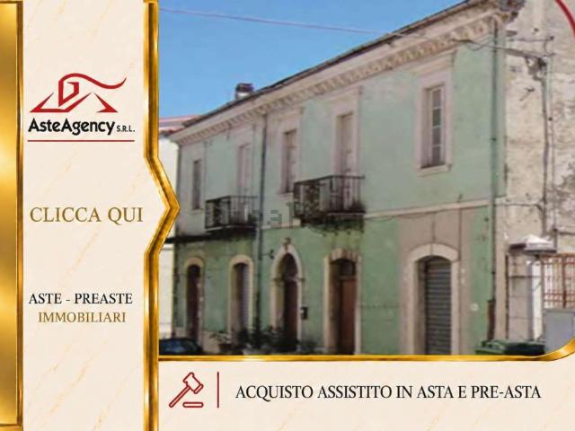 Appartamento in vendita a Frosolone, Isernia