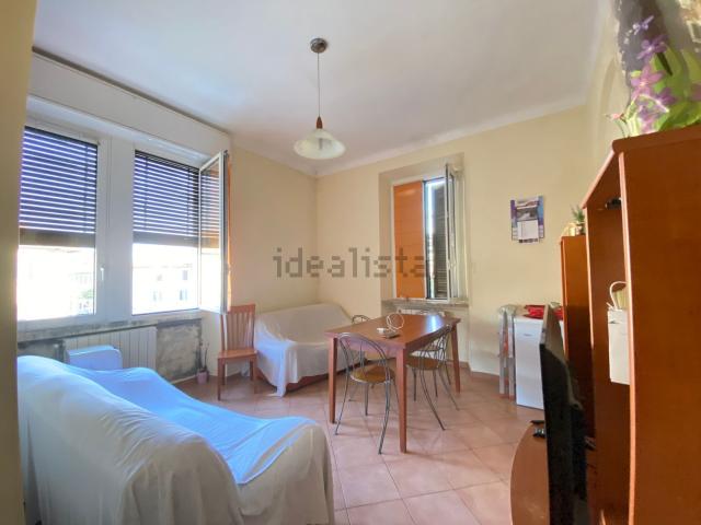 Appartamento in vendita a Valle Olona, Varese