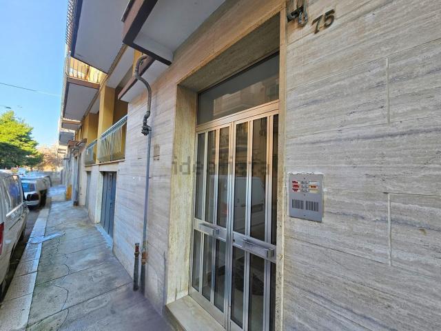 Appartamento in vendita a Puglia, Bari