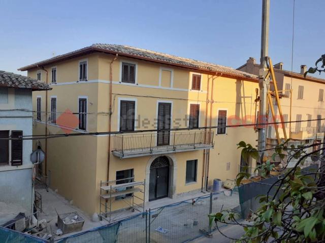 Appartamento in vendita a Spoleto, Umbria