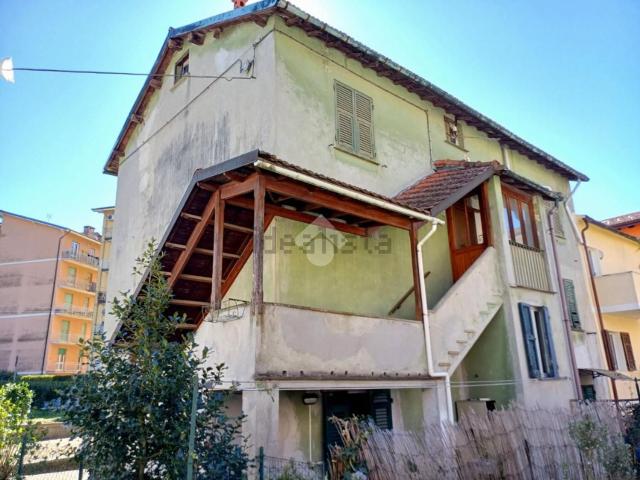 Appartamento in vendita a Busalla, Liguria
