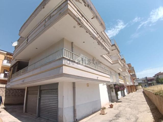 Appartamento in vendita a Puglia, Bari