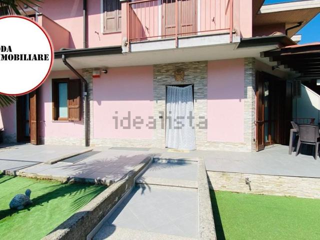 Appartamento in vendita a Pontoglio, Lombardia