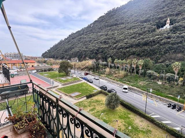 Appartamento in vendita a Finale Ligure, Liguria