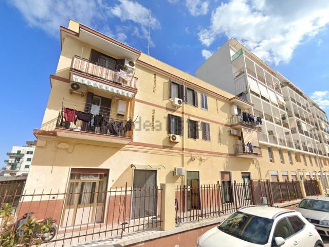 Appartamento in vendita a Bari, San Cataldo