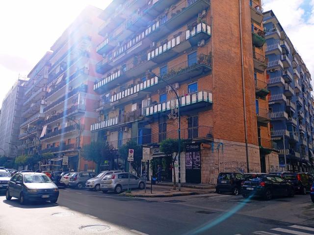 Appartamento in vendita a Casoria, Campania