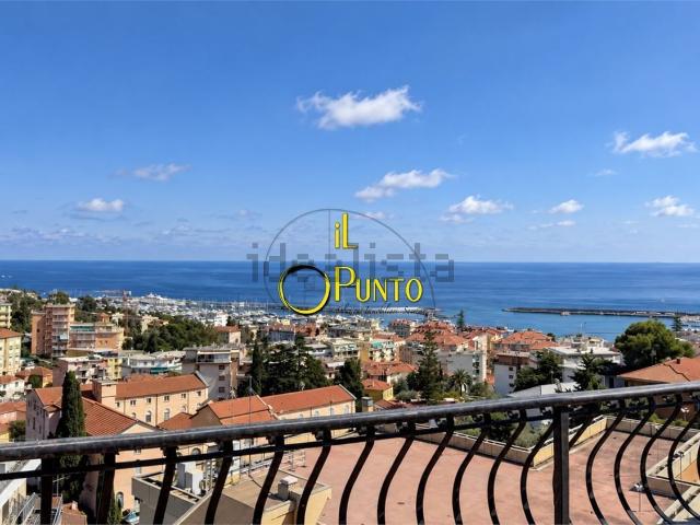 Attico in vendita a Sanremo, Provincia di Imperia