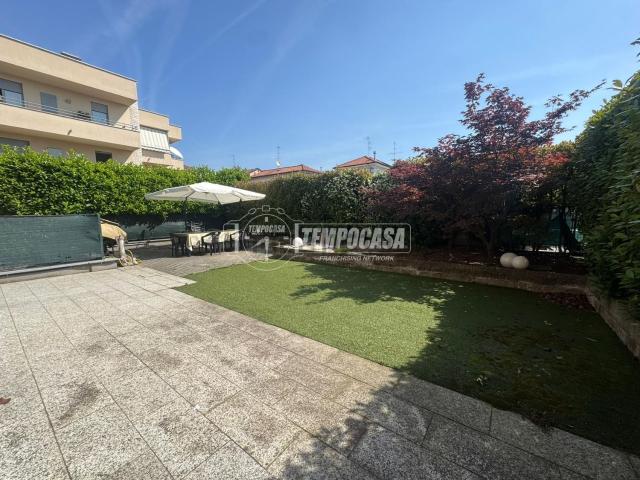 Appartamento in vendita a Birago, Lentate Sul Seveso