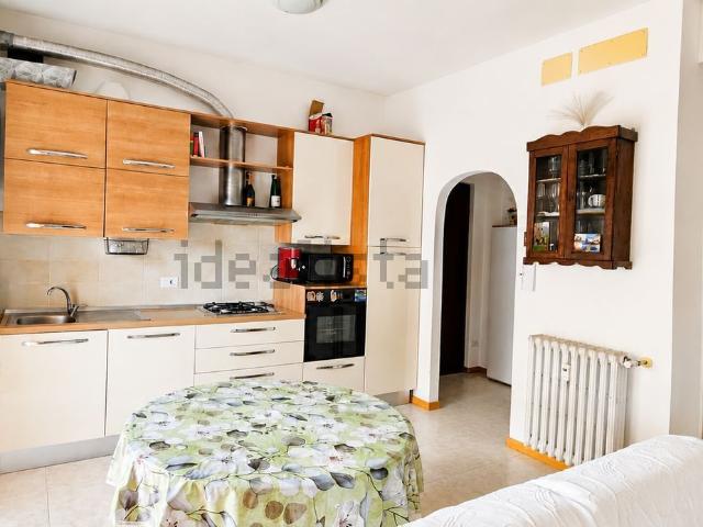 Appartamento in vendita a Est, Brenzone