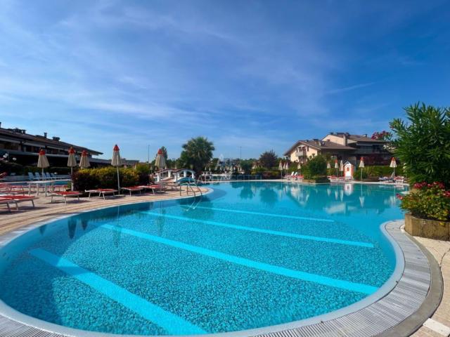 Appartamento in vendita a Desenzano Del Garda, Lombardia