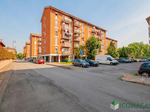 Appartamento in vendita a Pieve Emanuele, Lombardia