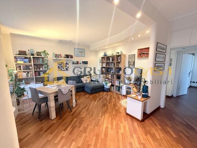 Appartamento in vendita a Cernusco Sul Naviglio, Lombardia