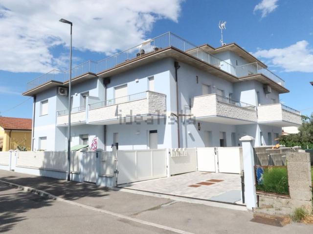 Appartamento in vendita a Ravenna, Reggio Emilia