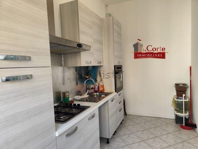 Appartamento in vendita a Cesano Maderno, Lombardia