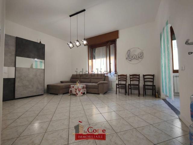 Appartamento in vendita a Cesano Maderno, Lombardia