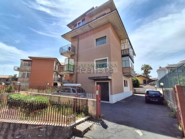 Appartamento in vendita a Tremestieri Etneo, Sicilia