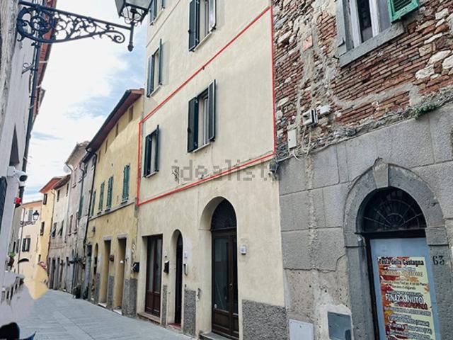Appartamento in vendita a Monterotondo Marittimo, Toscana