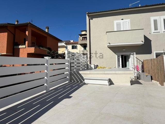 Appartamento in vendita a Comeana, Carmignano