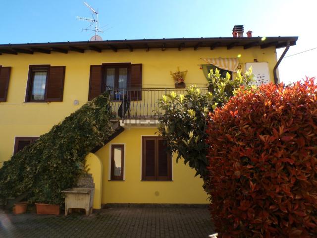 Appartamento in vendita a Casorate Sempione, Lombardia