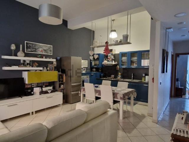 Appartamento in vendita a Carlentini, Sicilia