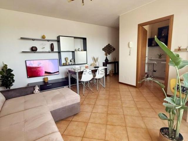 Appartamento in vendita a Casa Cairola, Landriano