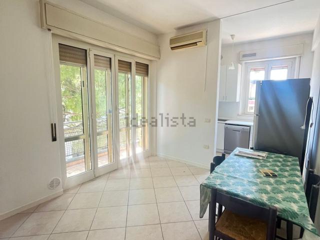 Appartamento in vendita a Pesaro, Pesaro E Urbino