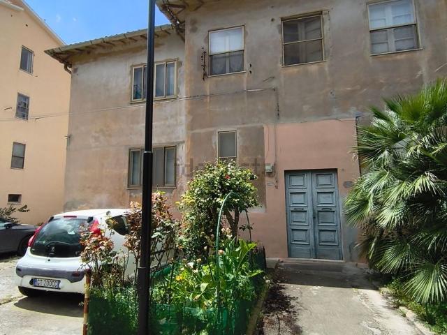 Appartamento in vendita a Sant'Avendrace-Santa Gilla, Cagliari