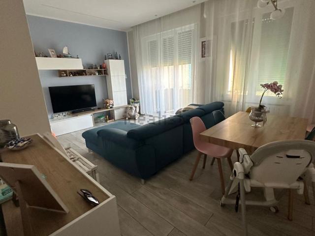 Appartamento in vendita a Campiglia Marittima, Toscana