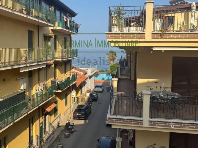Appartamento in vendita a Taormina, Sicilia