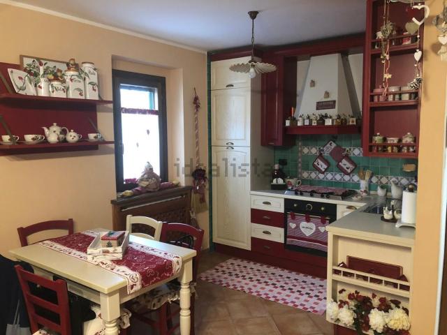 Appartamento in vendita a Ovindoli, Abruzzo