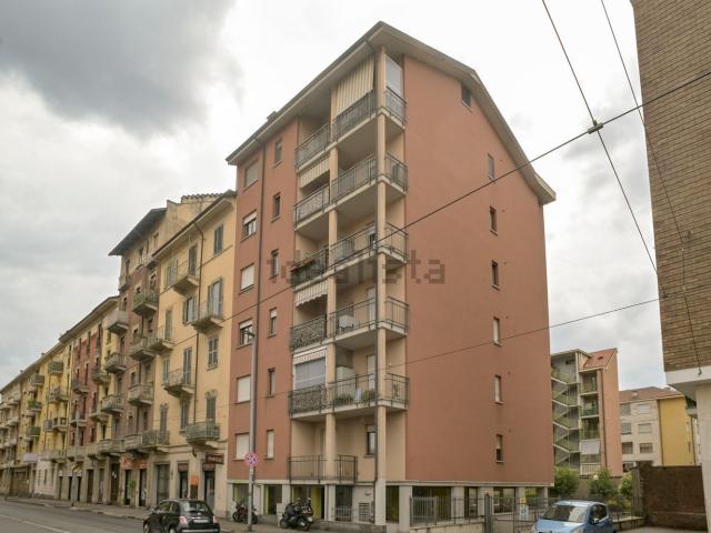 Appartamento in vendita a Circoscrizione 8, Piemonte