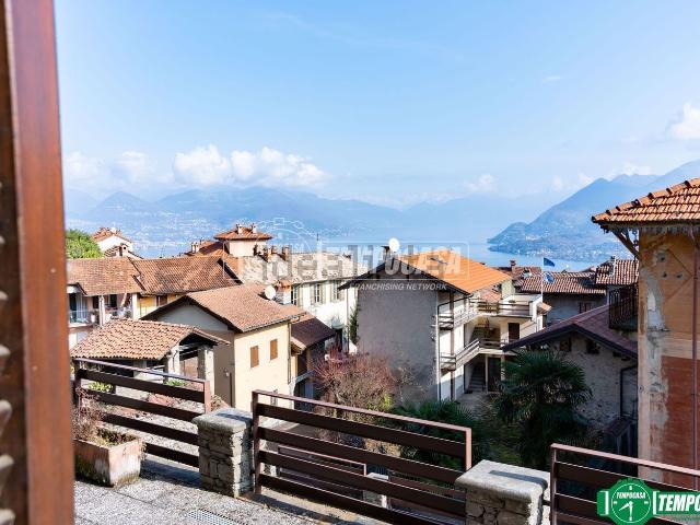 Appartamento in vendita a Brisino, Piemonte