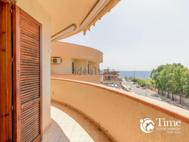 Appartamento in vendita a Roccalumera, Sicilia