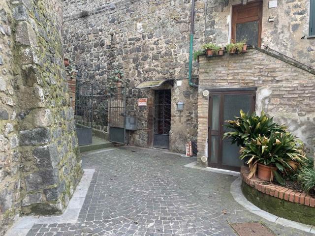 Appartamento in vendita a Bolsena, Lazio