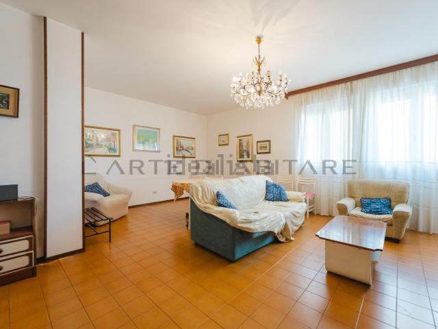 Appartamento in vendita a Villaggio dei Fiori, Spinea