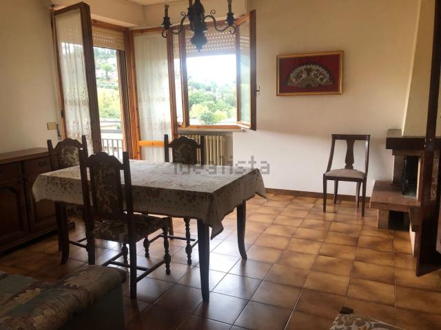 Appartamento in vendita a Centro, Chiusi