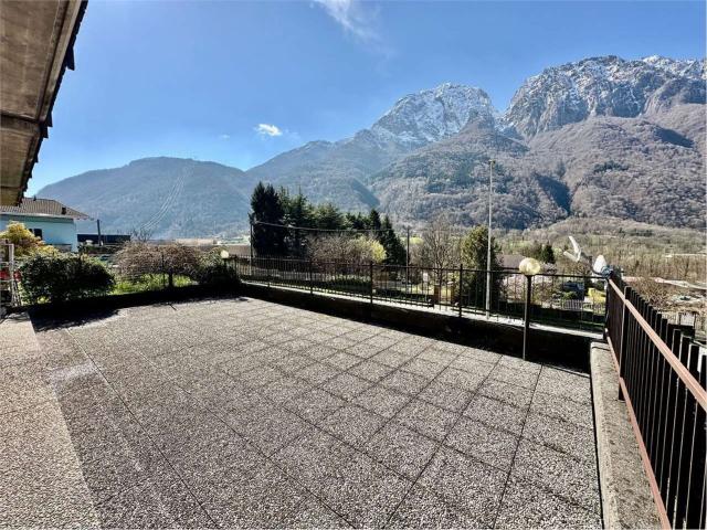 Appartamento in vendita a Primaluna, Lombardia