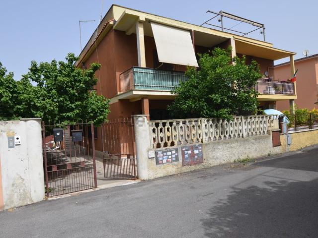 Appartamento in vendita a Lido di Ostia, Roma Capitale