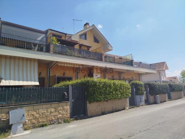 Appartamento in vendita a Guidonia Montecelio, Roma Capitale