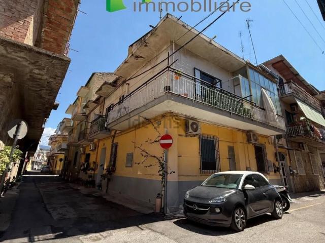 Appartamento in vendita a Battipaglia, Salerno