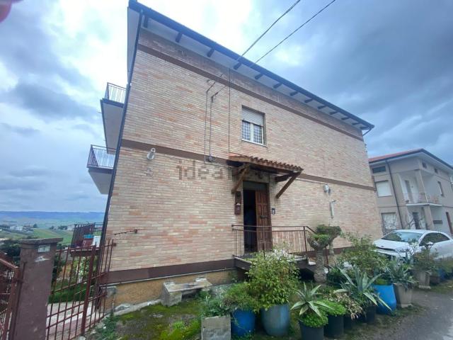 Appartamento in vendita a Sant'Andrea, Marche