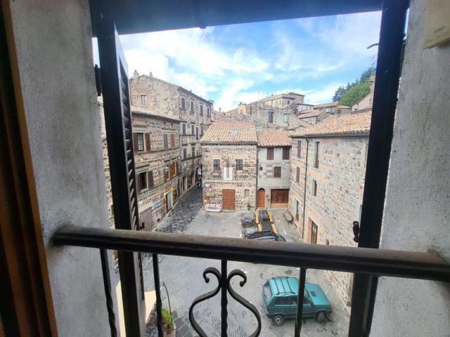 Attico in vendita a Radicofani, Toscana