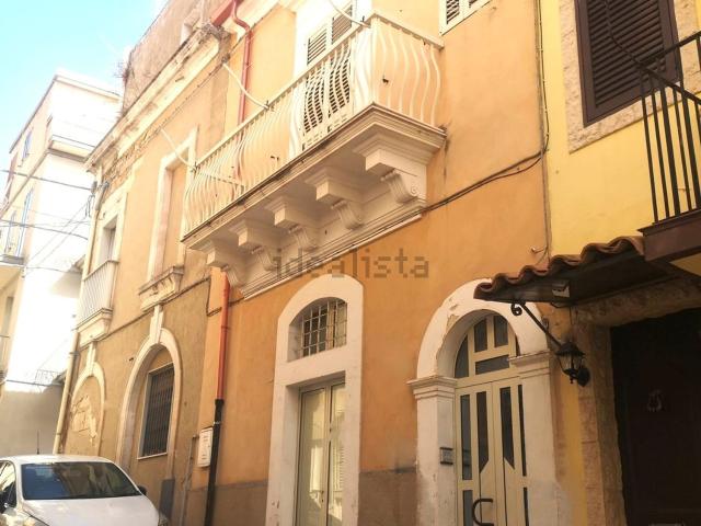 Appartamento in vendita a Ragusa Ibla, Ragusa