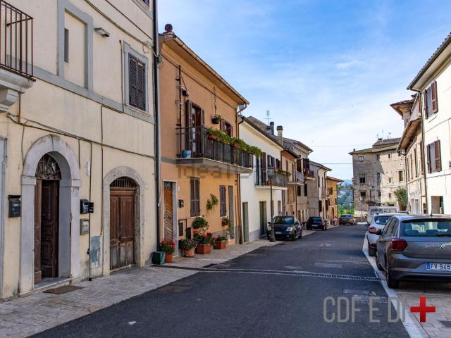 Appartamento in vendita a Torricella Sabina, Lazio
