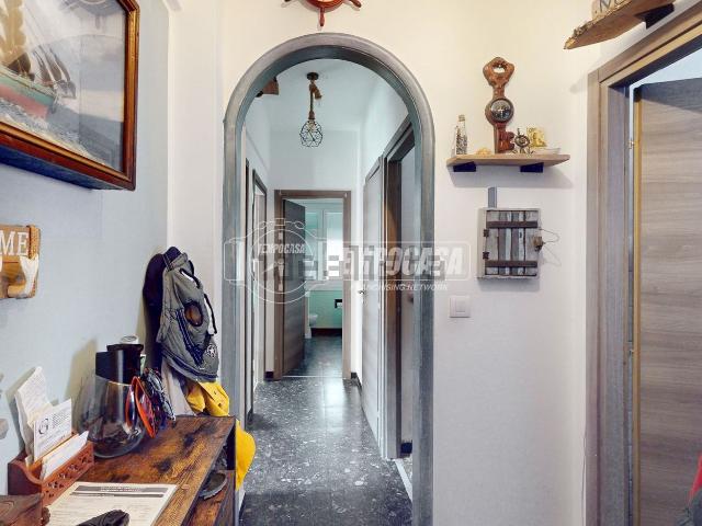 Appartamento in vendita a San Lorenzo Della Costa, Liguria