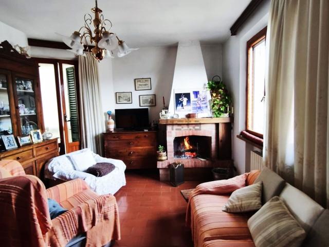 Appartamento in vendita a Centro, Monteroni d'Arbia