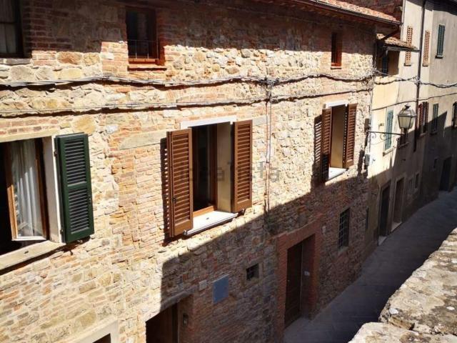 Appartamento in vendita a Lucignano, Toscana